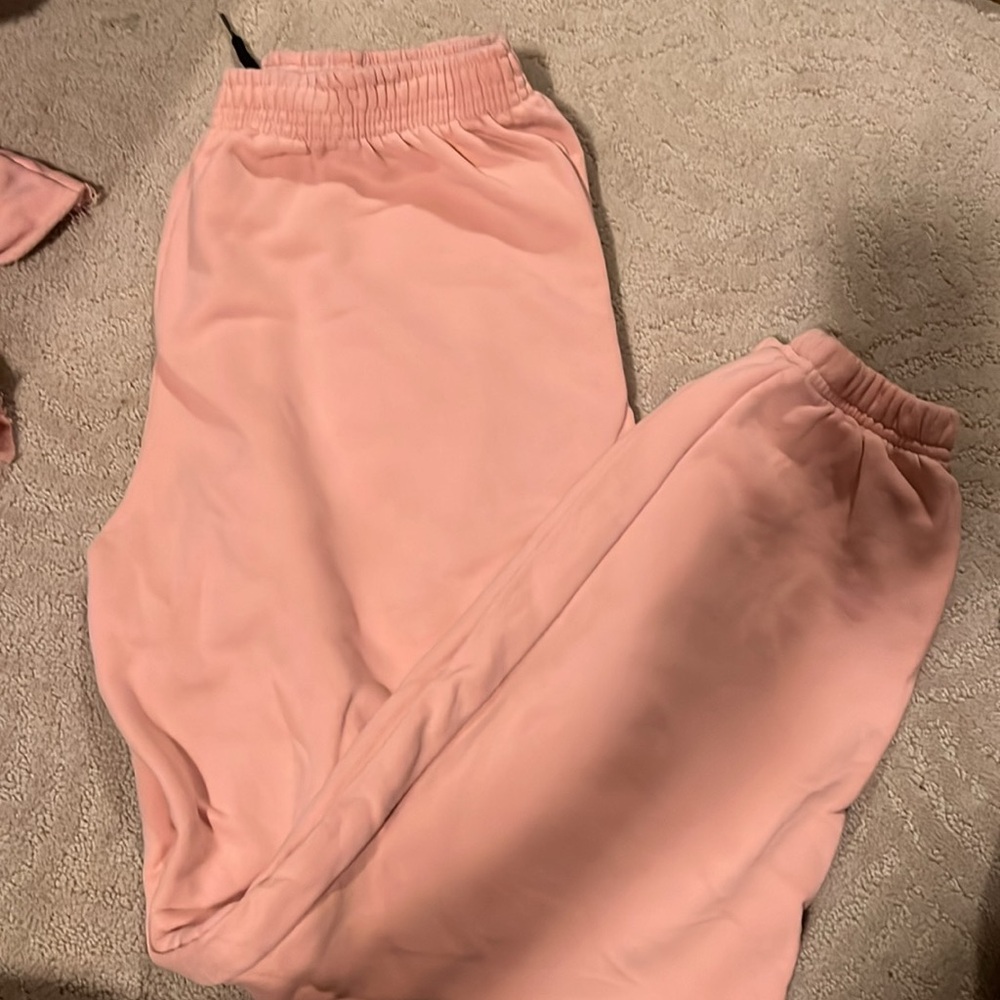 Pink Sweatsuit - Picture 5 of 5